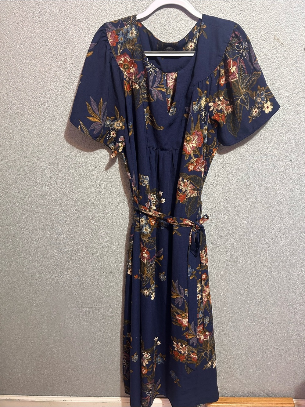 NWOT Calstyle navy blue floral maxi dress size 2x